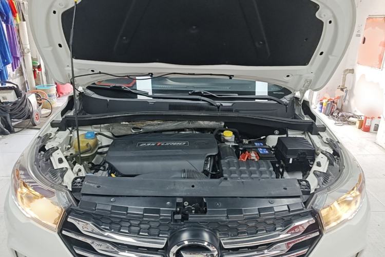 Used GAC Trumpchi GS4 2017 235T G-DCT Two-Wheel Drive Elite Edition Engine Bay