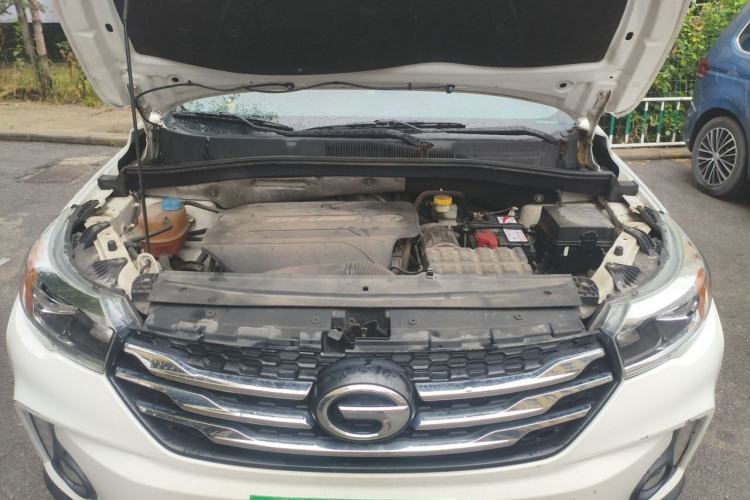 Used GAC Trumpchi GS4 2017 200T Manual Two-Wheel Drive Luxury Edition Engine Bay