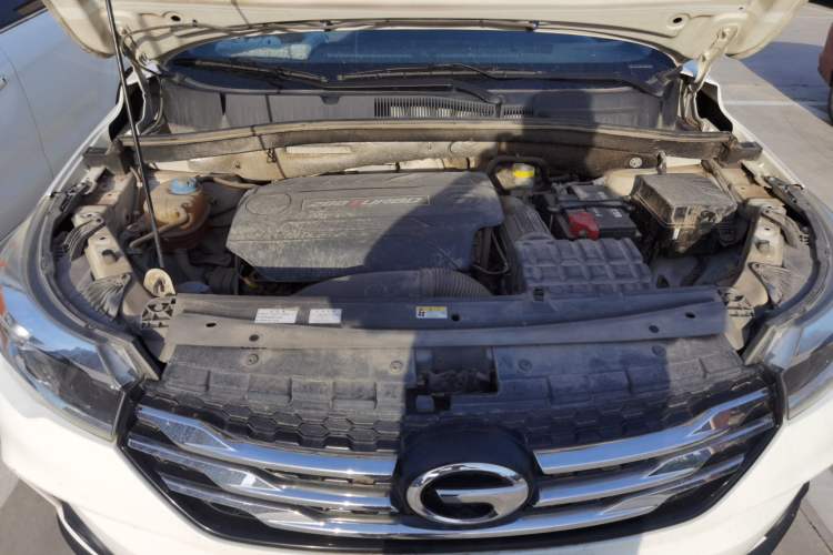 Used GAC Trumpchi GS4 2017 200T Manual Two-Wheel Drive Elite Edition Engine Bay