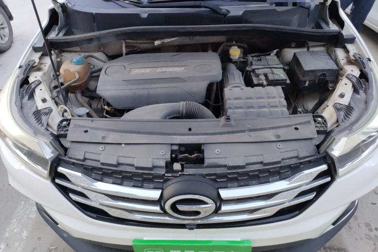 Used GAC Trumpchi GS4 2017 235T Automatic Two-Wheel Drive Luxury Smart Connectivity Version Engine Bay