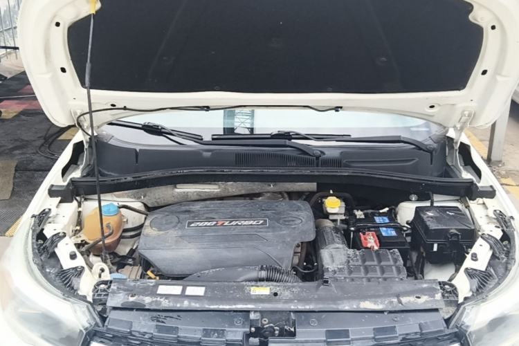 Used GAC Trumpchi GS4 2017 200T Manual Two-Wheel Drive Comfort Edition Engine Bay