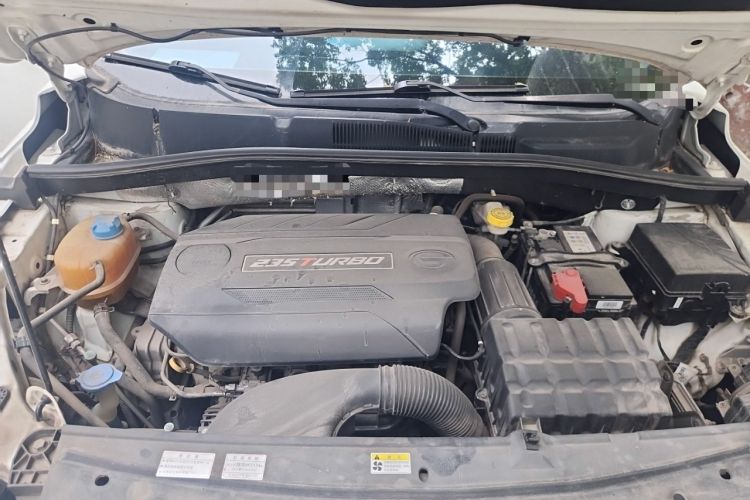 Used GAC Trumpchi GS4 2017 235T Automatic Two-Wheel Drive Luxury Smart Connectivity Version Engine Bay
