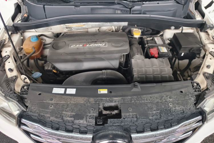 Used GAC Trumpchi GS4 2017 235T Automatic Two-Wheel Drive Elite Edition Engine Bay