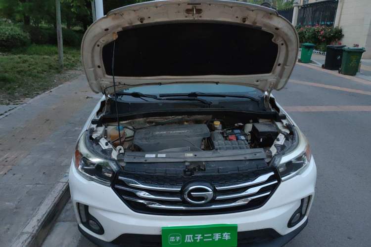Used GAC Trumpchi GS4 2017 235T Automatic Two-Wheel Drive Elite Edition Engine Bay