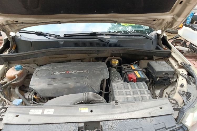 Used GAC Trumpchi GS4 2017 235T Automatic Two-Wheel Drive Luxury Smart Connectivity Version Engine Bay