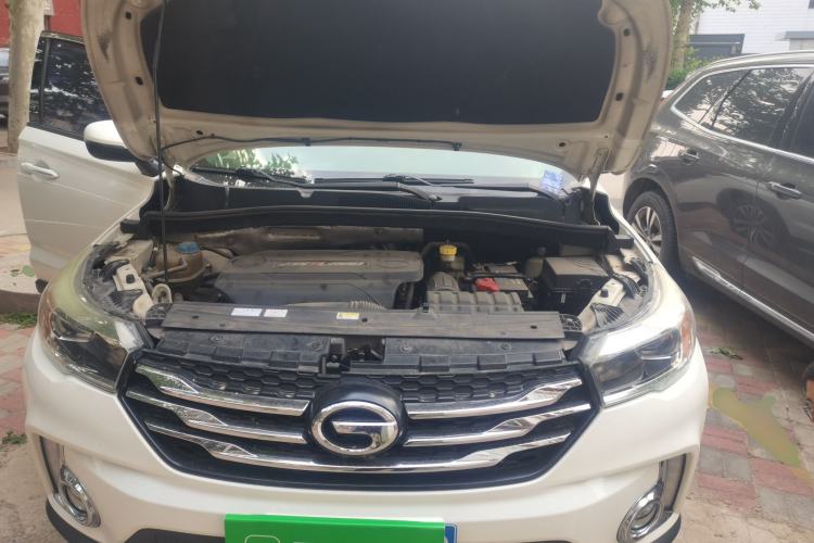 Used GAC Trumpchi GS4 2017 235T Manual Two-Wheel Drive Luxury Edition Engine Bay