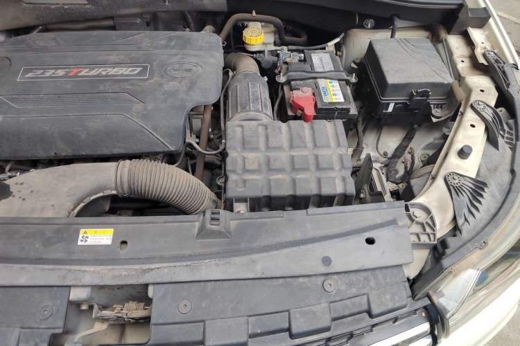 Used GAC Trumpchi GS4 2017 235T Automatic Two-Wheel Drive Luxury Smart Connectivity Version Engine Bay Left