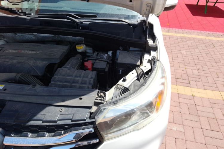 Used GAC Trumpchi GS4 2017 200T Manual Two-Wheel Drive Elite Edition Engine Bay Left
