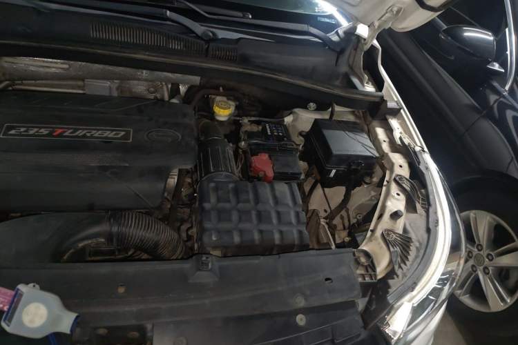 Used GAC Trumpchi GS4 2017 235T Automatic Two-Wheel Drive Elite Edition Engine Bay Left