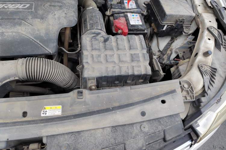 Used GAC Trumpchi GS4 2017 235T Automatic Two-Wheel Drive Elite Edition Engine Bay Left
