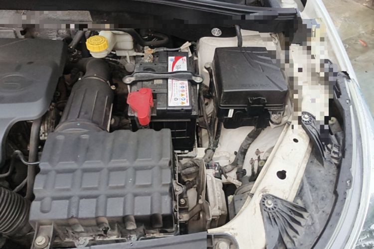 Used GAC Trumpchi GS4 2017 235T G-DCT Two-Wheel Drive Elite Edition Engine Bay Left