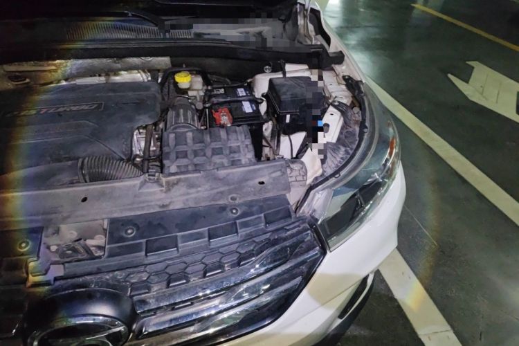 Used GAC Trumpchi GS4 2017 235T Automatic Two-Wheel Drive Luxury Smart Connectivity Version Engine Bay Left
