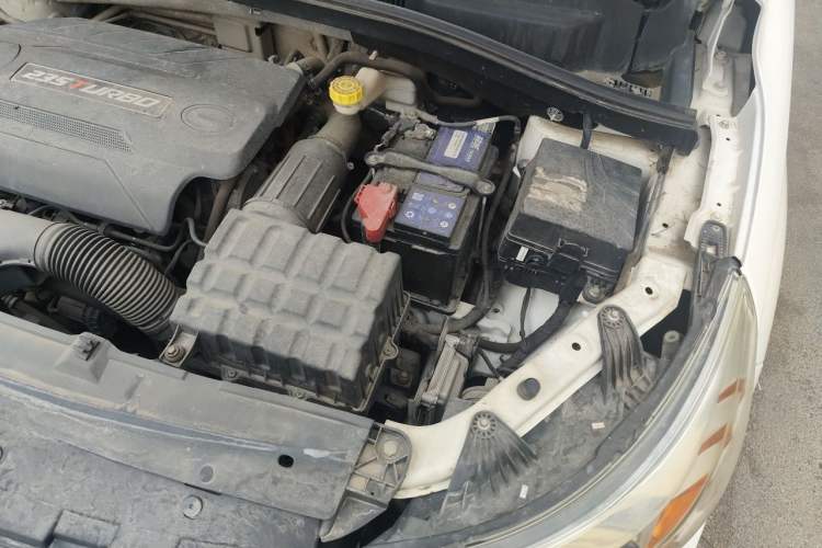 Used GAC Trumpchi GS4 2017 235T Automatic Two-Wheel Drive Elite Edition Engine Bay Left
