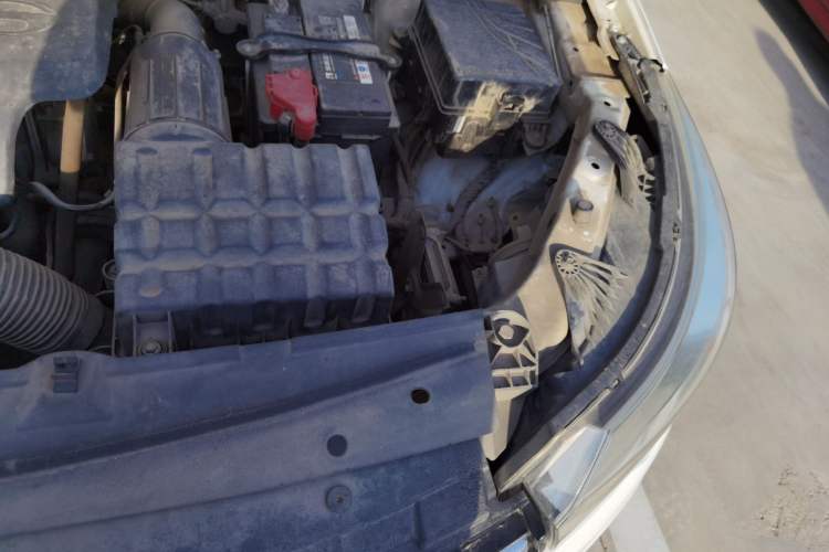 Used GAC Trumpchi GS4 2017 200T Manual Two-Wheel Drive Elite Edition Engine Bay Left