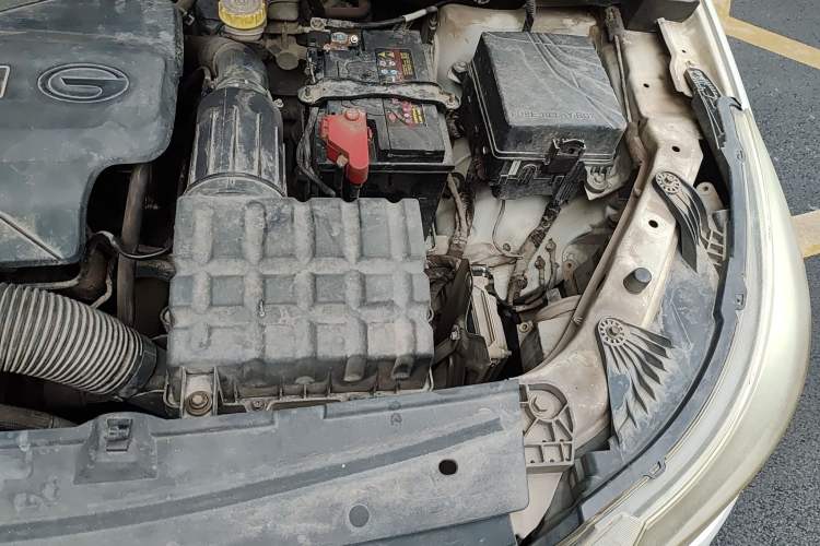 Used GAC Trumpchi GS4 2017 235T Automatic Two-Wheel Drive Elite Edition Engine Bay Left