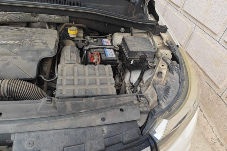 Used GAC Trumpchi GS4 2017 235T Automatic Two-Wheel Drive Luxury Smart Connectivity Version Engine Bay Left
