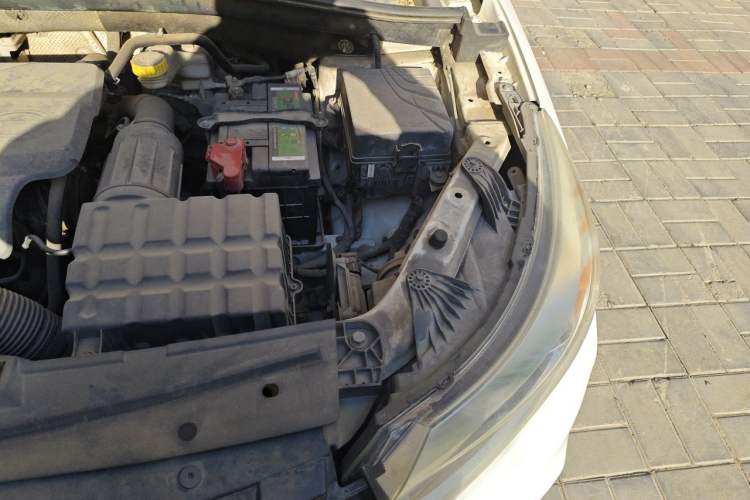 Used GAC Trumpchi GS4 2017 200T G-DCT Two-Wheel Drive Comfort Edition Engine Bay Left