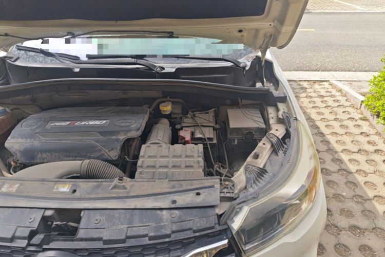 Used GAC Trumpchi GS4 2017 200T Manual Two-Wheel Drive Comfort Edition Engine Bay Left