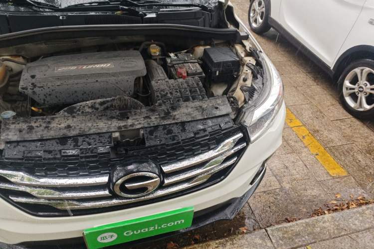 Used GAC Trumpchi GS4 2017 200T G-DCT Two-Wheel Drive Elite Edition Engine Bay Left