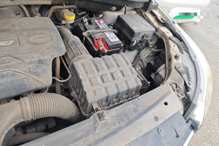Used GAC Trumpchi GS4 2017 235T Manual Two-Wheel Drive Luxury Edition Engine Bay Left