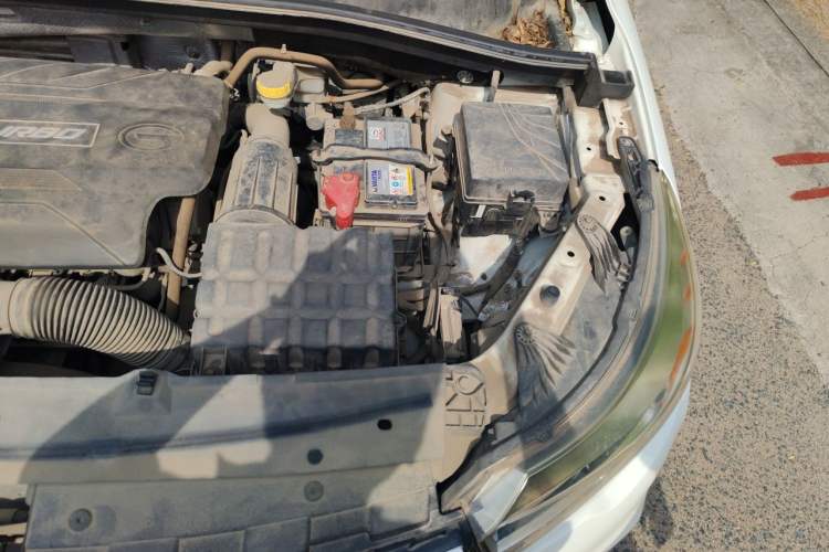 Used GAC Trumpchi GS4 2017 200T Manual Two-Wheel Drive Elite Edition Engine Bay Left