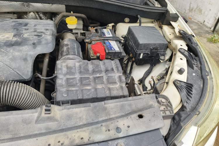 Used GAC Trumpchi GS4 2017 200T G-DCT Two-Wheel Drive Comfort Edition Engine Bay Left