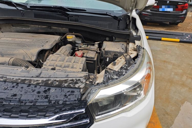 Used GAC Trumpchi GS4 2017 235T Automatic Two-Wheel Drive Elite Edition Engine Bay Left