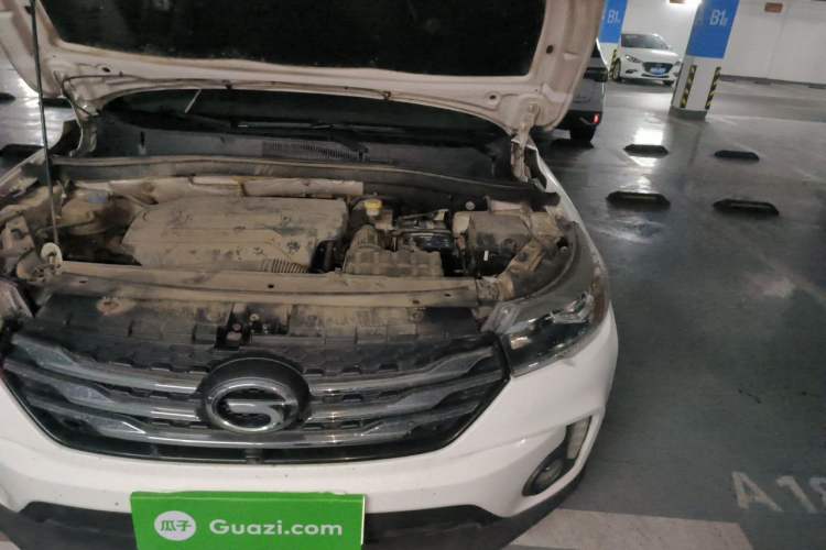 Used GAC Trumpchi GS4 2017 235T Automatic Two-Wheel Drive Luxury Smart Connectivity Version Engine Bay Left