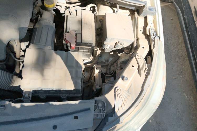 Used GAC Trumpchi GS4 2017 200T Manual Two-Wheel Drive Elite Edition Engine Bay Left