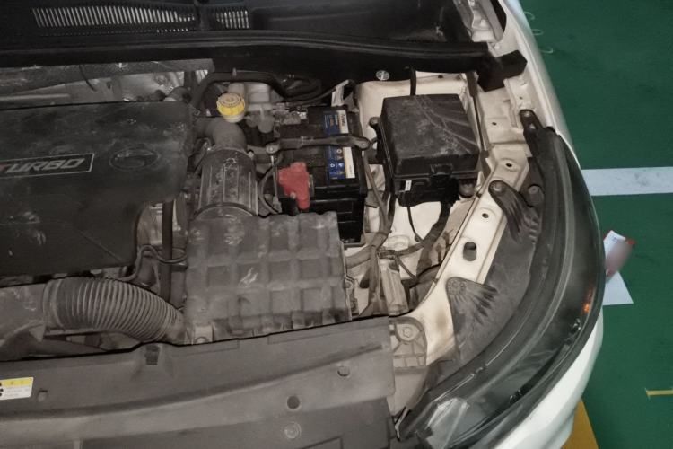 Used GAC Trumpchi GS4 2017 235T Automatic Two-Wheel Drive Luxury Smart Connectivity Version Engine Bay Left