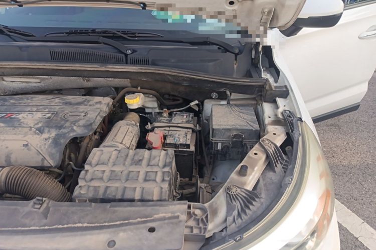 Used GAC Trumpchi GS4 2017 200T G-DCT Two-Wheel Drive Elite Edition Engine Bay Left