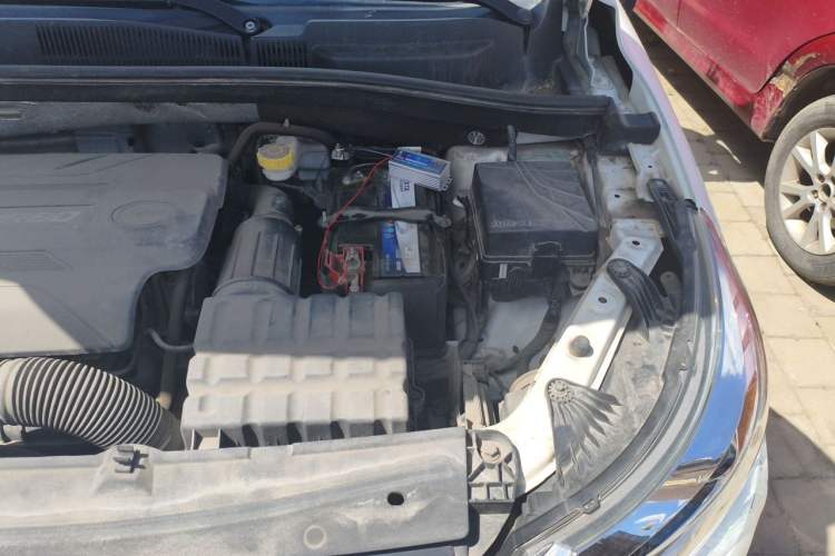 Used GAC Trumpchi GS4 2017 235T Manual Two-Wheel Drive Luxury Edition Engine Bay Left