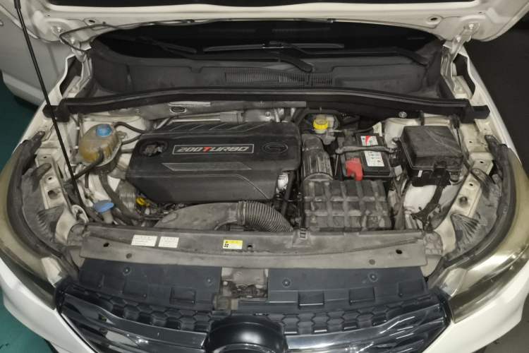Used GAC Trumpchi GS4 2017 200T G-DCT Two-Wheel Drive Elite Edition Engine Bay