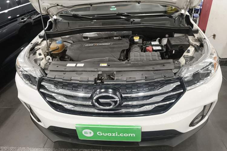Used GAC Trumpchi GS4 2017 235T Automatic Two-Wheel Drive Elite Edition Engine Bay
