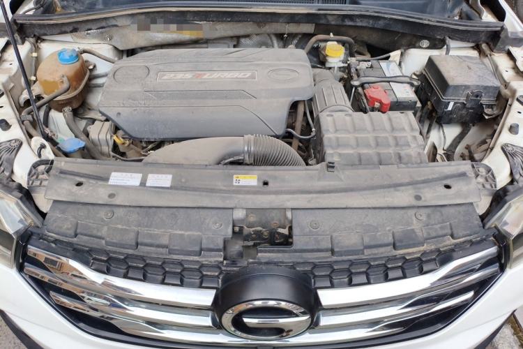 Used GAC Trumpchi GS4 2017 235T Automatic Two-Wheel Drive Luxury Smart Connectivity Version Engine Bay