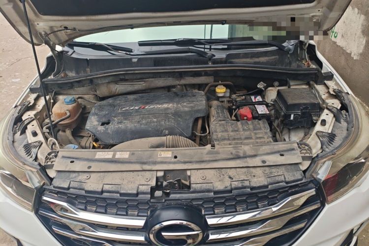 Used GAC Trumpchi GS4 2017 235T Automatic Two-Wheel Drive Elite Edition Engine Bay