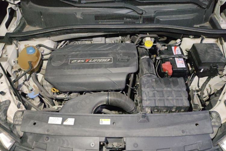 Used GAC Trumpchi GS4 2017 235T Automatic Two-Wheel Drive Luxury Smart Connectivity Version Engine Bay
