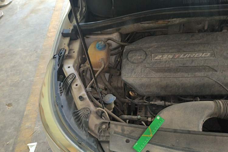 Used GAC Trumpchi GS4 2017 235T Automatic Two-Wheel Drive Elite Edition Engine Bay Right