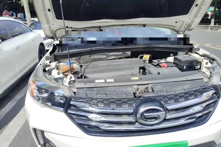 Used GAC Trumpchi GS4 2017 235T Manual Two-Wheel Drive Luxury Edition Engine Bay Right