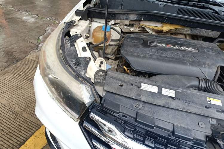 Used GAC Trumpchi GS4 2017 235T Manual Two-Wheel Drive Comfort Edition Engine Bay Right