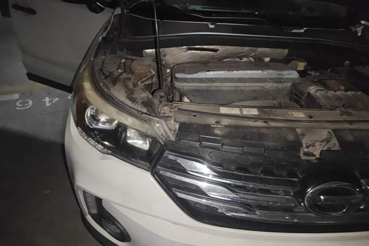Used GAC Trumpchi GS4 2017 200T G-DCT Two-Wheel Drive Elite Edition Engine Bay Right