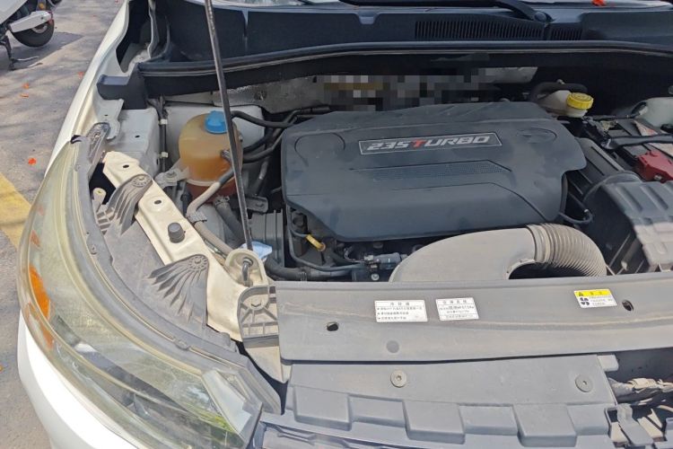 Used GAC Trumpchi GS4 2017 235T Automatic Two-Wheel Drive Luxury Smart Connectivity Version Engine Bay Right