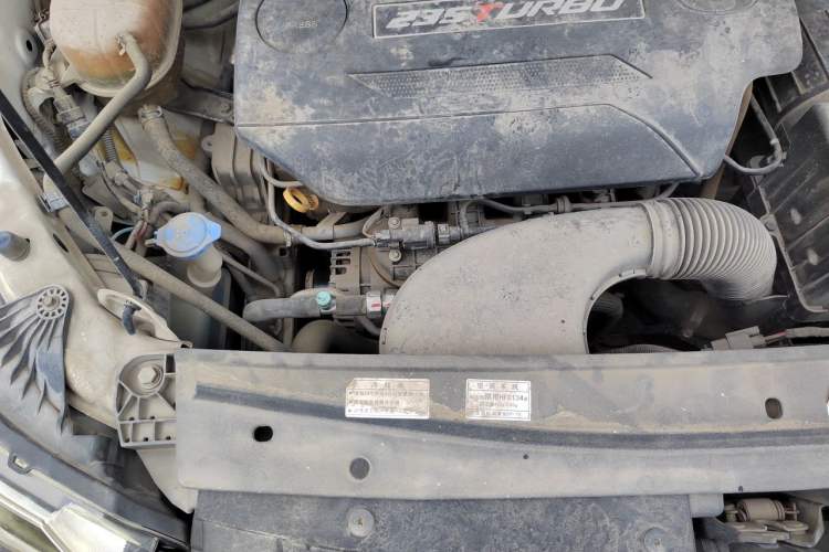 Used GAC Trumpchi GS4 2017 235T Automatic Two-Wheel Drive Elite Edition Engine Bay Right