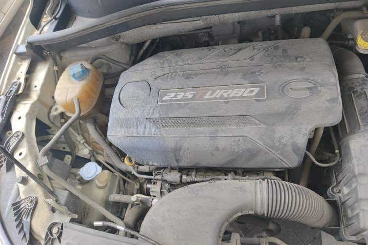 Used GAC Trumpchi GS4 2017 235T G-DCT Two-Wheel Drive Elite Edition Engine Bay Right