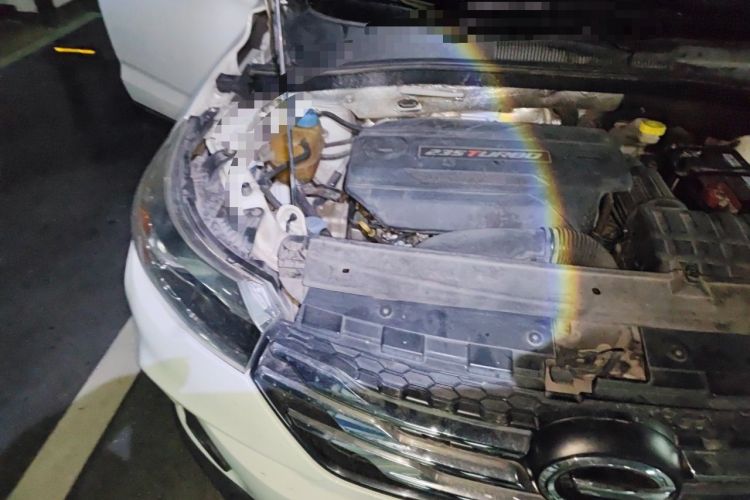 Used GAC Trumpchi GS4 2017 235T Automatic Two-Wheel Drive Luxury Smart Connectivity Version Engine Bay Right