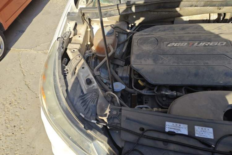Used GAC Trumpchi GS4 2017 200T G-DCT Two-Wheel Drive Comfort Edition Engine Bay Right