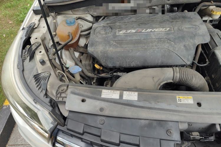 Used GAC Trumpchi GS4 2017 235T G-DCT Two-Wheel Drive Luxury Edition Engine Bay Right