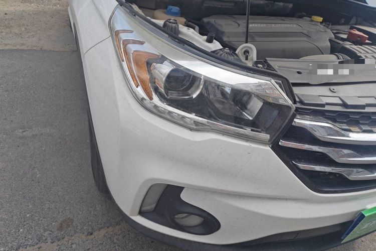 Used GAC Trumpchi GS4 2017 200T G-DCT Two-Wheel Drive Elite Edition Engine Bay Right