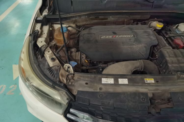 Used GAC Trumpchi GS4 2017 235T Manual Two-Wheel Drive Luxury Edition Engine Bay Right