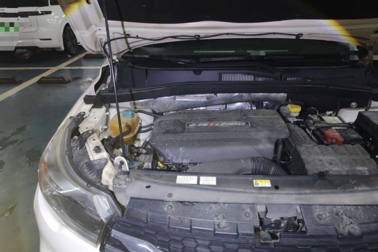 Used GAC Trumpchi GS4 2017 235T G-DCT Two-Wheel Drive Luxury Edition Engine Bay Right